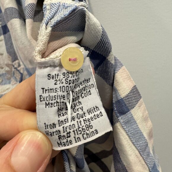 Johnny Was Top Button Up Floral Embroidered Boho Plaid Shirt Women sz Large - Picture 5 of 11